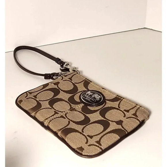 COACH SIGNATURE C CANVAS WRISTLET BROWN TAN STAGECOACH COACH LOGO - Picture 4 of 6
